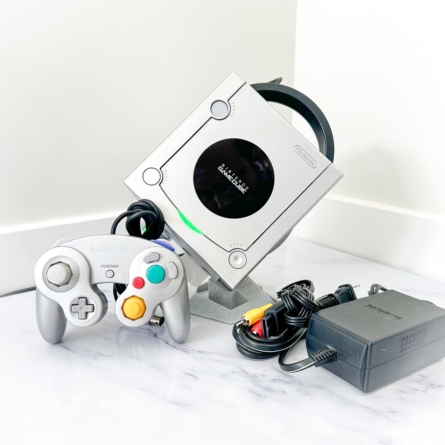 Silver Gamecube Picoboot 512 GB DOL-101