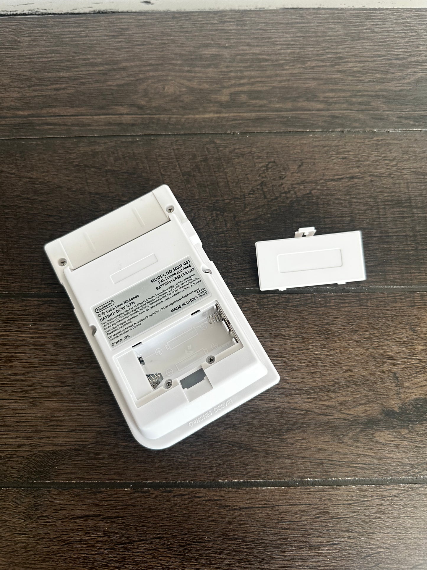 Gameboy Pocket Color Q5 IPS White Out with usbc recharge mod